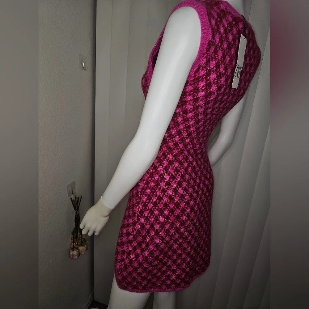 Zara Bloggers Favorite Knit Checkered Sweater Dress, NWT Sz Small